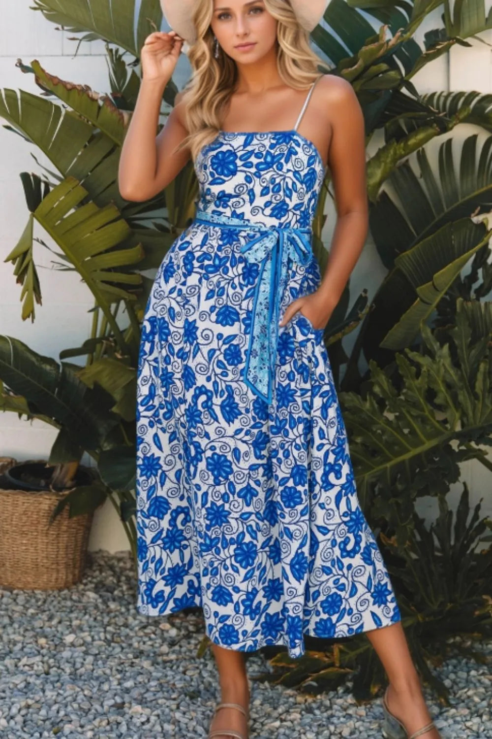 Floral Printed Spaghetti Strap Maxi Dress with Waist Tie – Trendsi | ClozArt