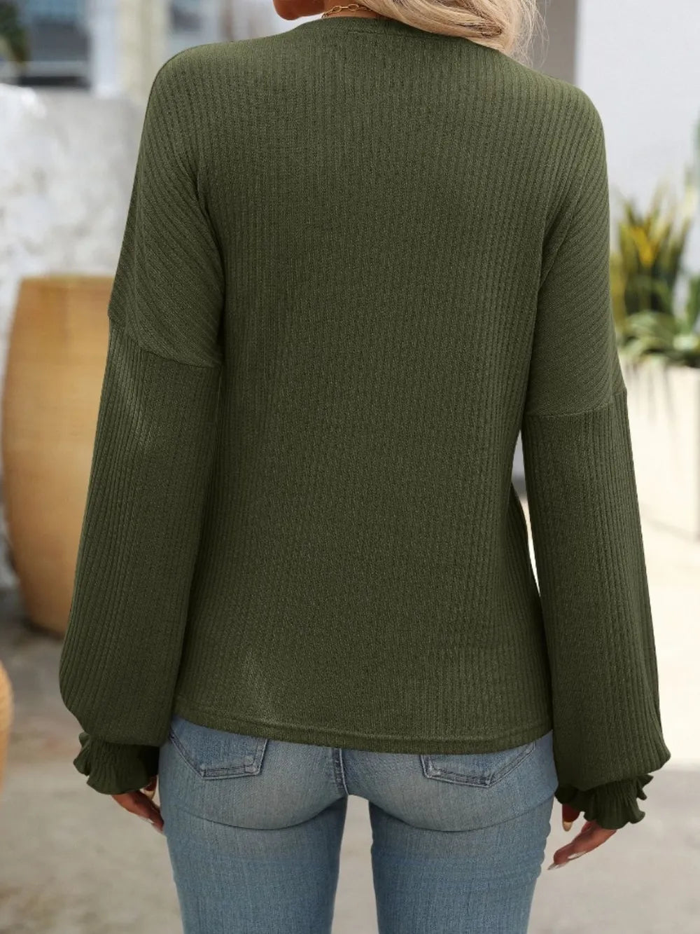 Mandy Ribbed Round Neck Long Sleeve T-Shirt – Trendsi | ClozArt