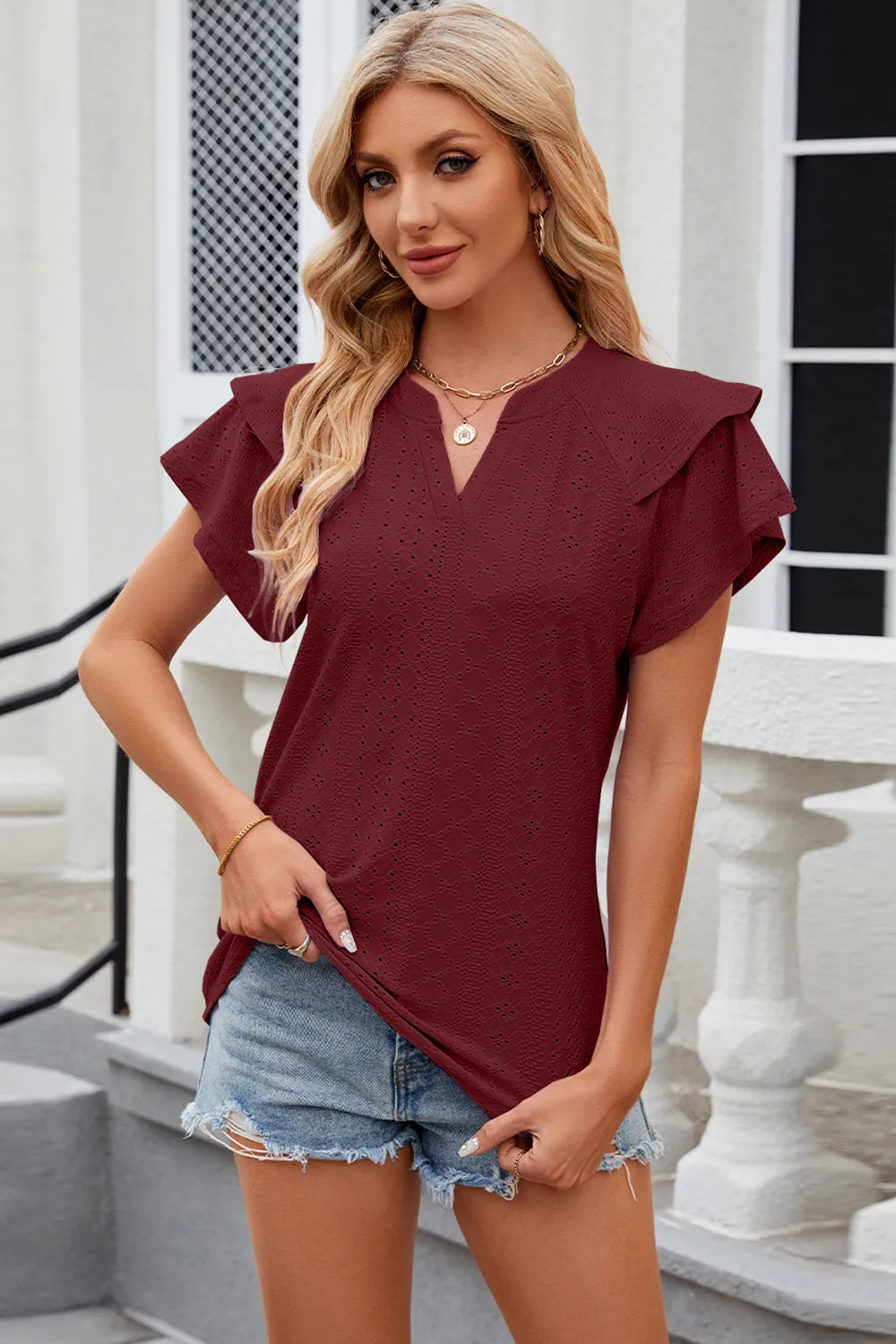 Eyelet Notched Short Sleeve T-Shirt – Trendsi | ClozArt