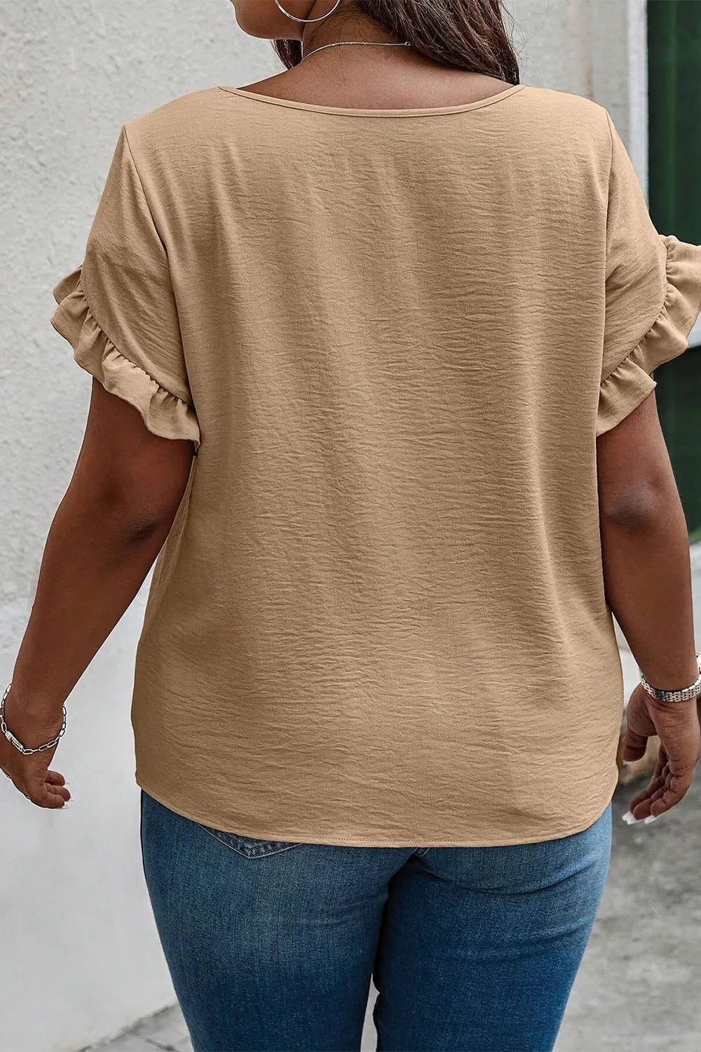Plus Size Ruffled Petal Sleeve Round Neck T-Shirt – Trendsi | ClozArt
