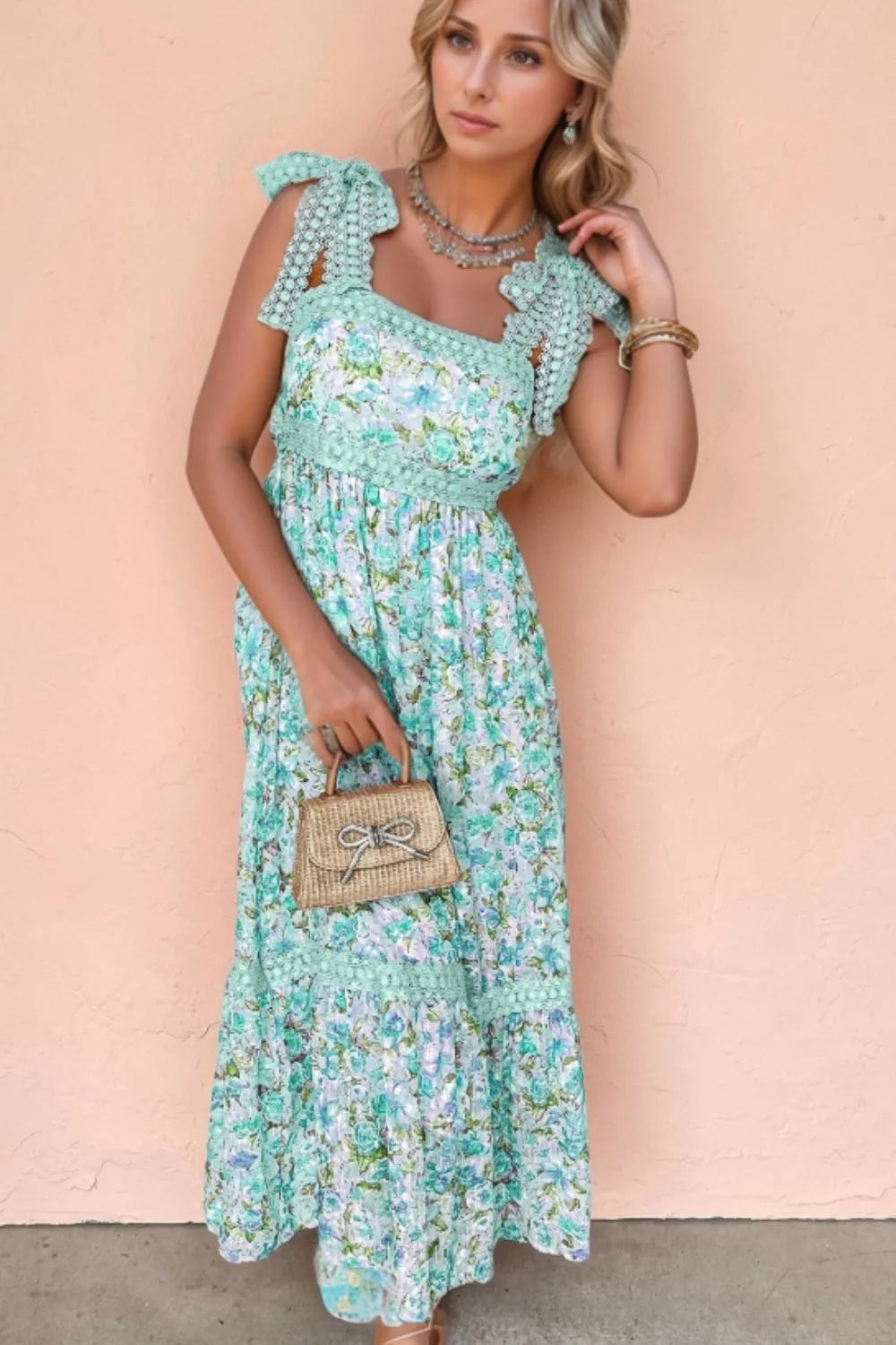 Lace Detail Square Neck Floral Dress – Trendsi | ClozArt