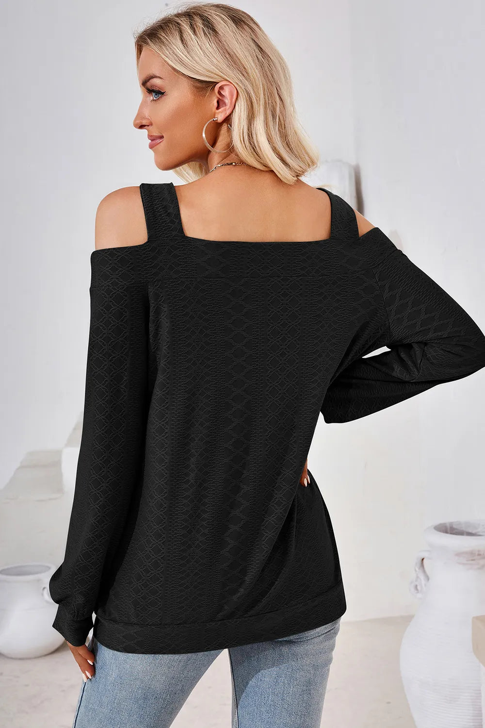 Cutout Square Neck Cold Shoulder T-Shirt – Trendsi | ClozArt