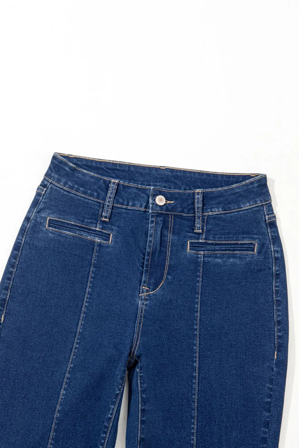 Center Seam Deep Wash Straight Jeans – Trendsi | ClozArt