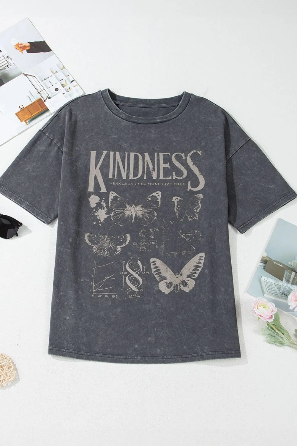 Kindness Butterflies Graphic Mineral Wash Loose Tee – Trendsi | ClozArt