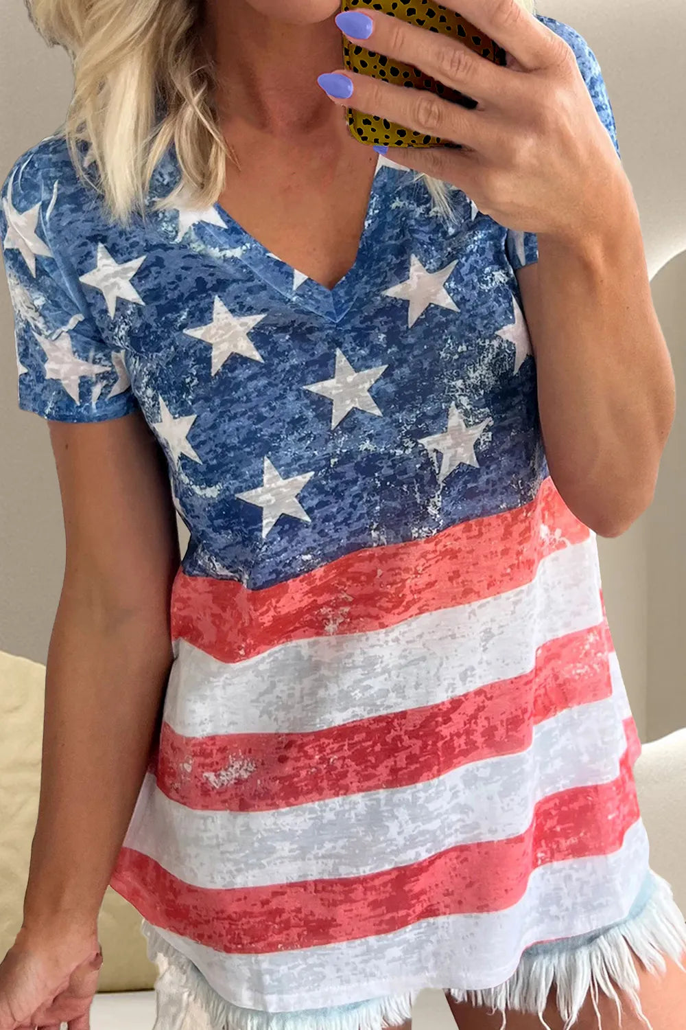 Star & Stripes V-Neck Short Sleeve T-Shirt – Trendsi | ClozArt