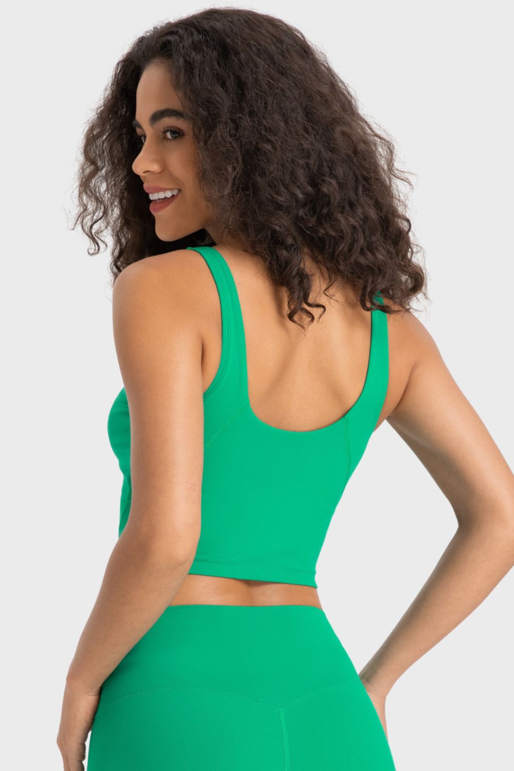 Millennia Deep V-Neck Crop Sports Bra – Trendsi | ClozArt
