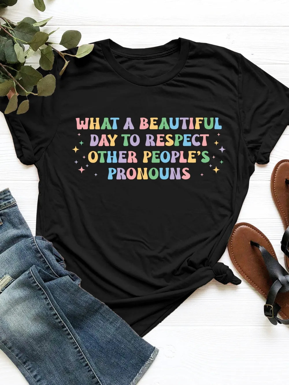 Letter Graphic Round Neck Short Sleeve T-Shirt – Trendsi | ClozArt