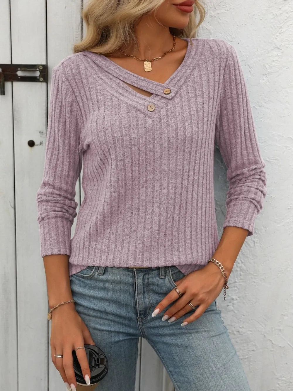 Mandy Ribbed V-Neck Long Sleeve T-Shirt – Trendsi | ClozArt
