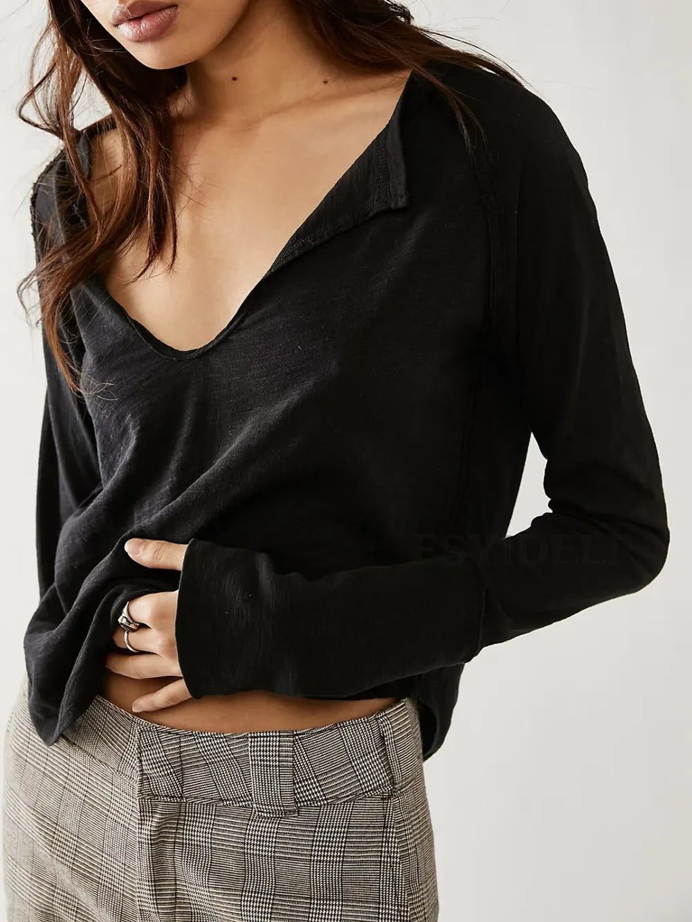 Exposed Seam Notched Long Sleeve T-Shirt – Trendsi | ClozArt