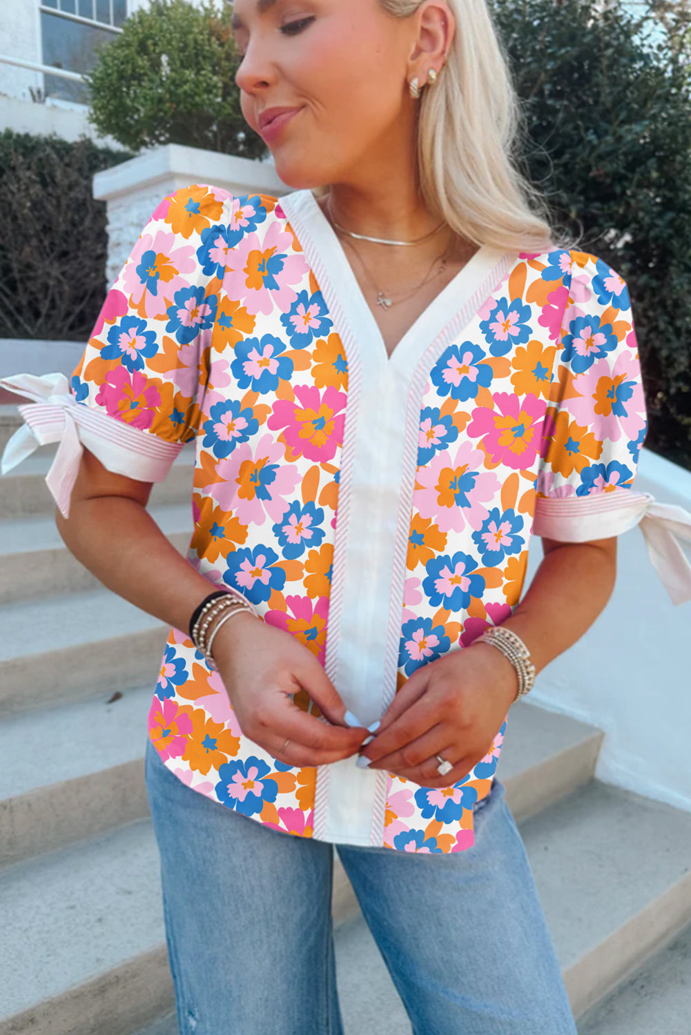 White Floral Colorblock Striped Edge V Neck Knotted Short Sleeve Blouse – Shewin | ClozArt