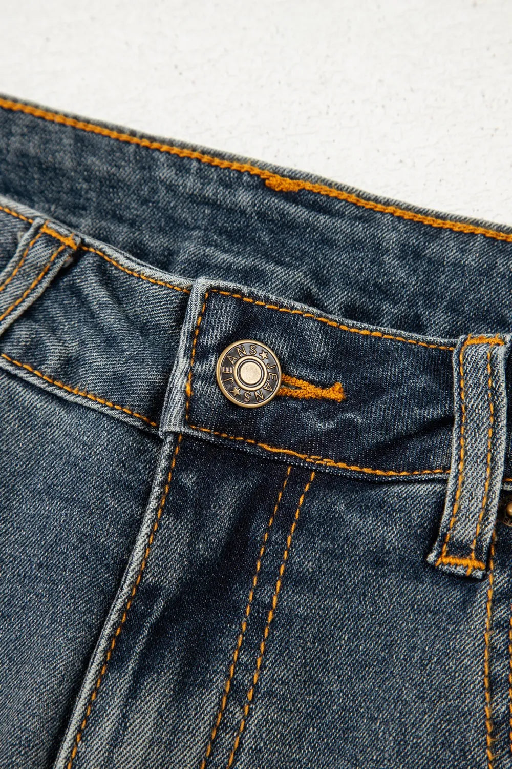 Exposed Stitching Loose Straight High Waist Jeans – Trendsi | ClozArt