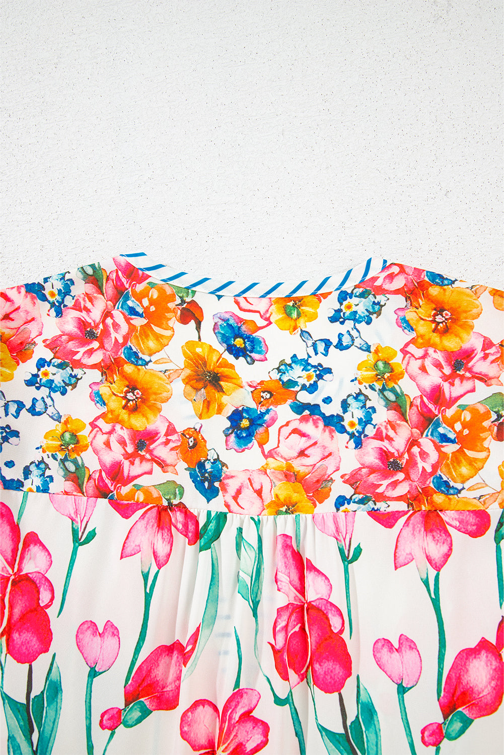 Pink Floral Print Striped Detail Split Neck Short Sleeve Blouse – Shewin | ClozArt