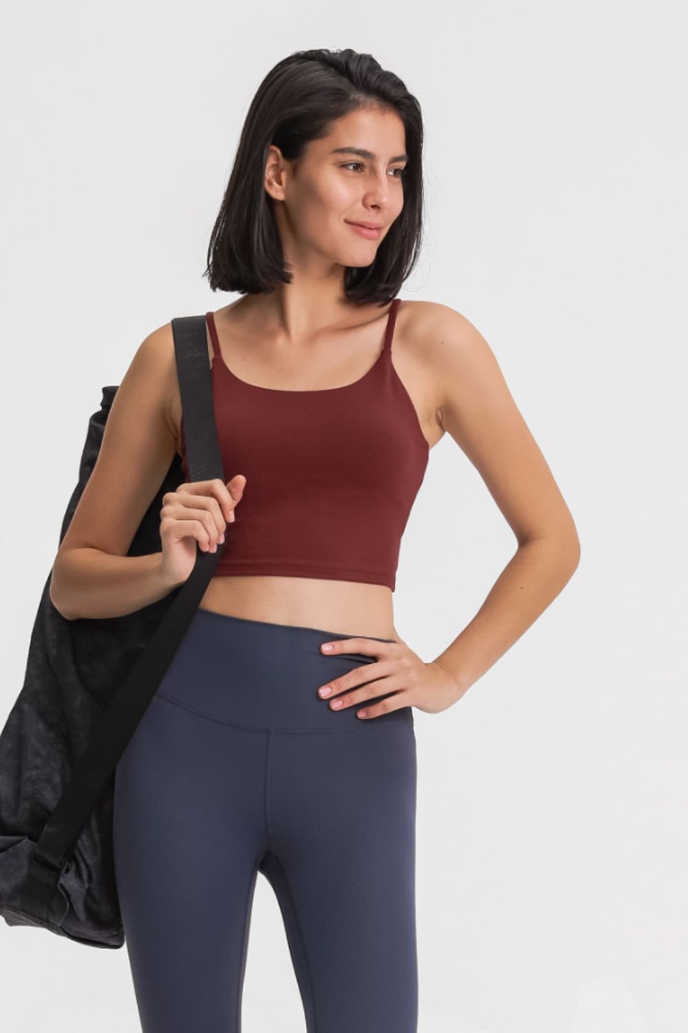 Millennia Feel Like Skin Scoop Neck Sports Cami – Trendsi | ClozArt