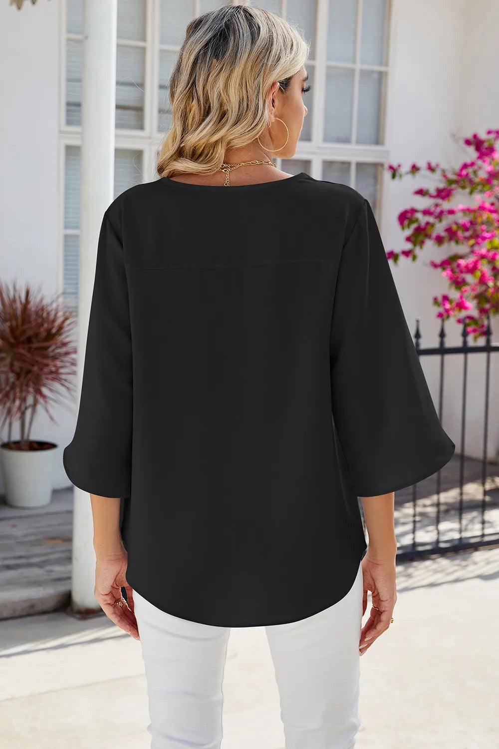 V-Neck Three-Quarter Sleeve Top – Trendsi | ClozArt