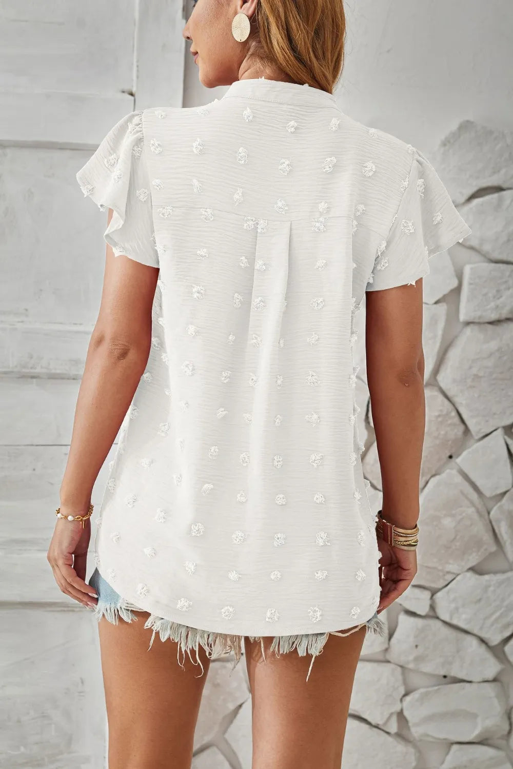 Swiss Dot Notched Cap Sleeve T-Shirt – Trendsi | ClozArt