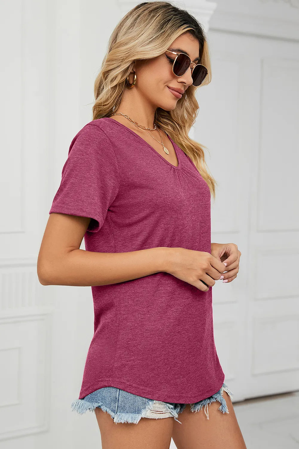 V-Neck Short Sleeve T-Shirt – Trendsi | ClozArt