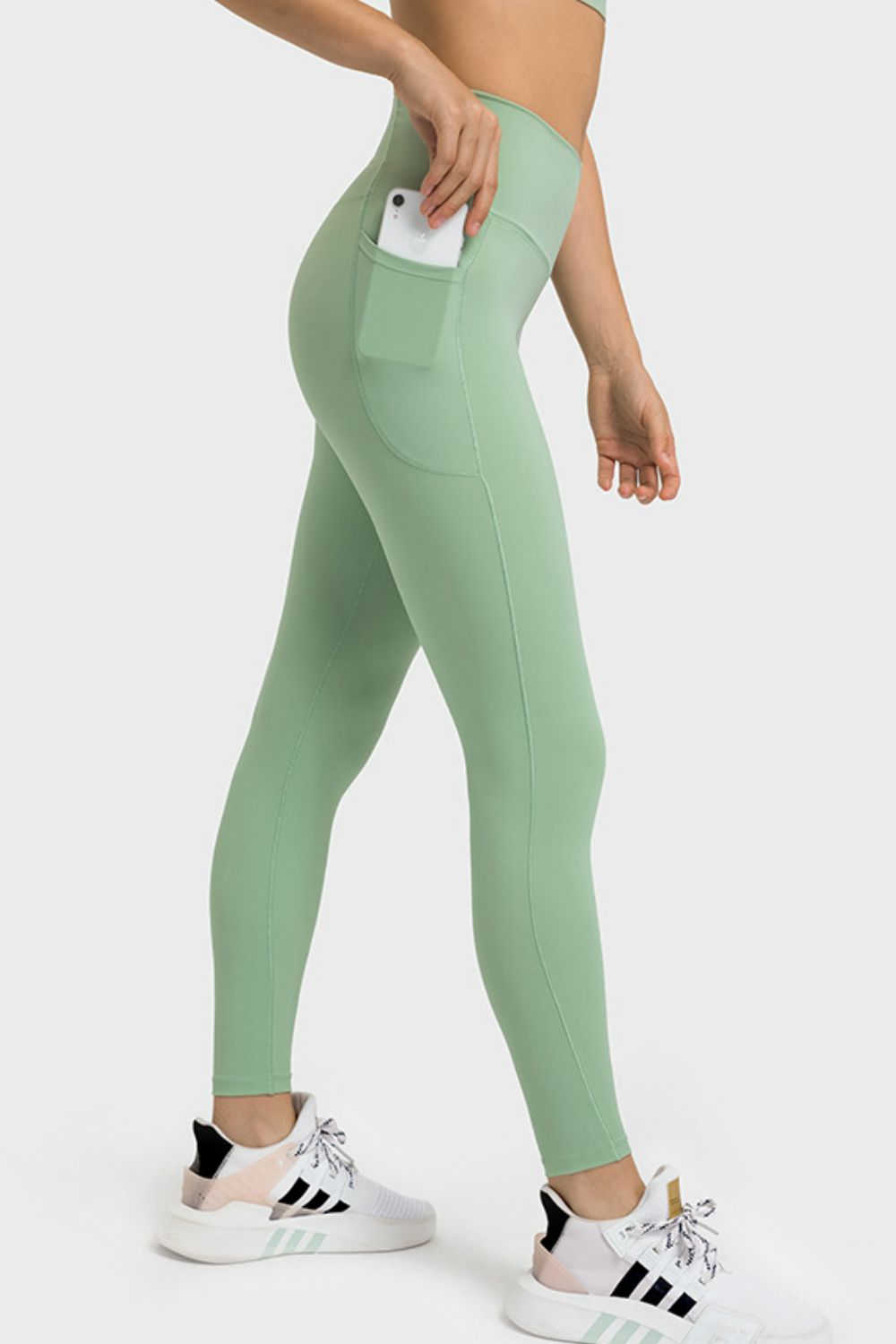 Millennia V-Waist Yoga Leggings with Pockets – Trendsi | ClozArt