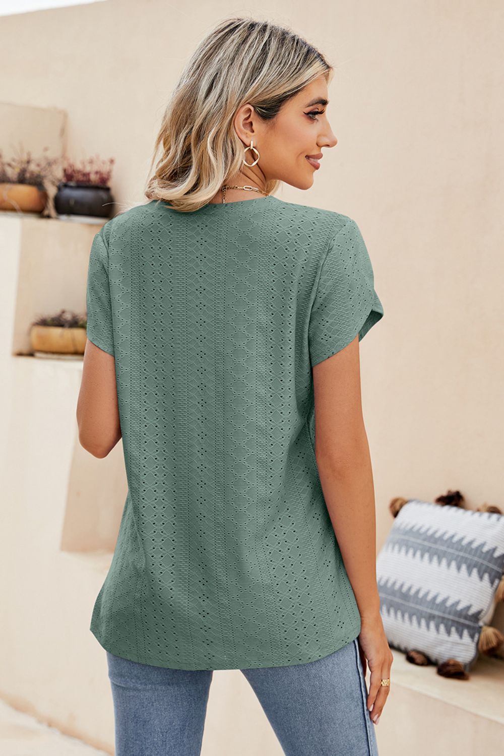 Eyelet Petal Sleeve V-Neck Knit Top – Trendsi | ClozArt
