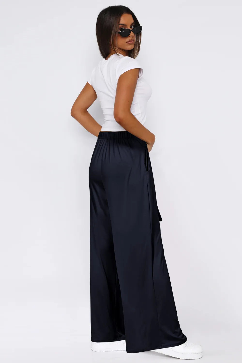Tied Wide Leg Pants with Pockets – Trendsi | ClozArt
