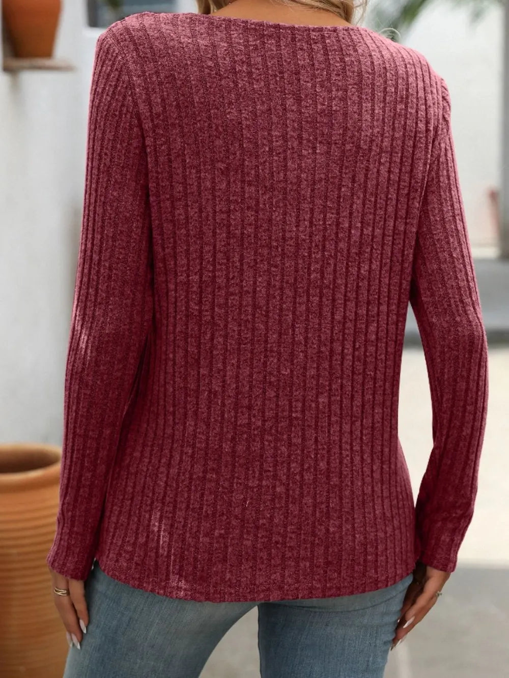 Mandy Ribbed V-Neck Long Sleeve T-Shirt – Trendsi | ClozArt