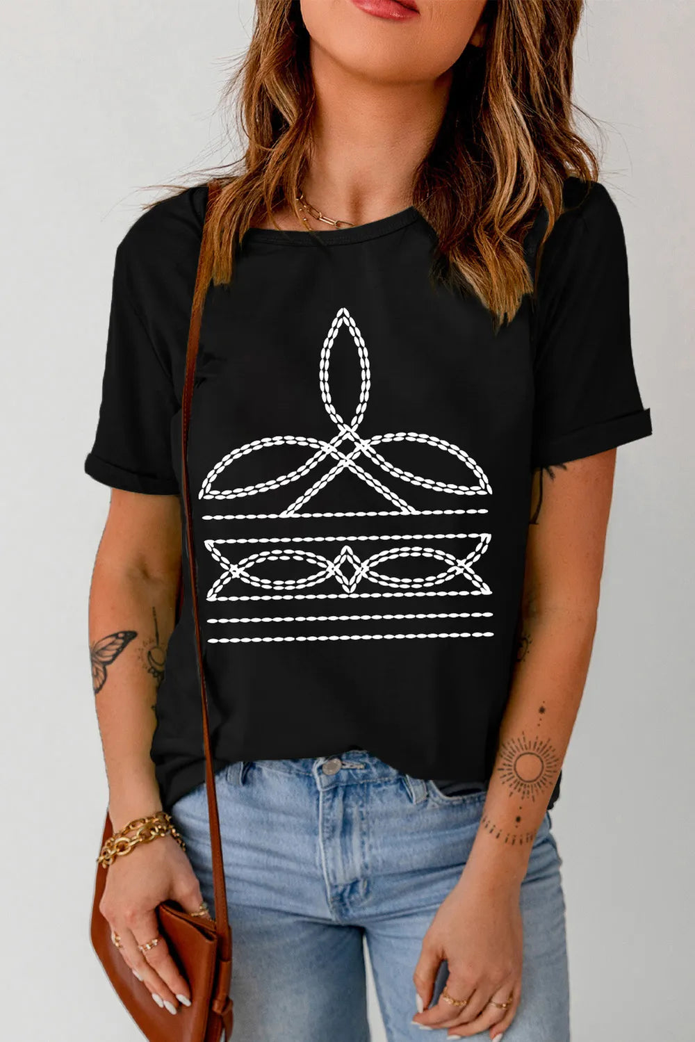 Graphic Round Neck Short Sleeve T-Shirt – Trendsi | ClozArt