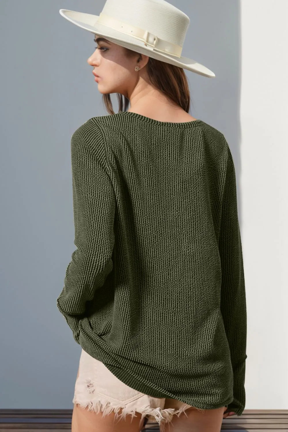 Double Take Full Size Notched Thumbhole Long Sleeve T-Shirt – Trendsi | ClozArt
