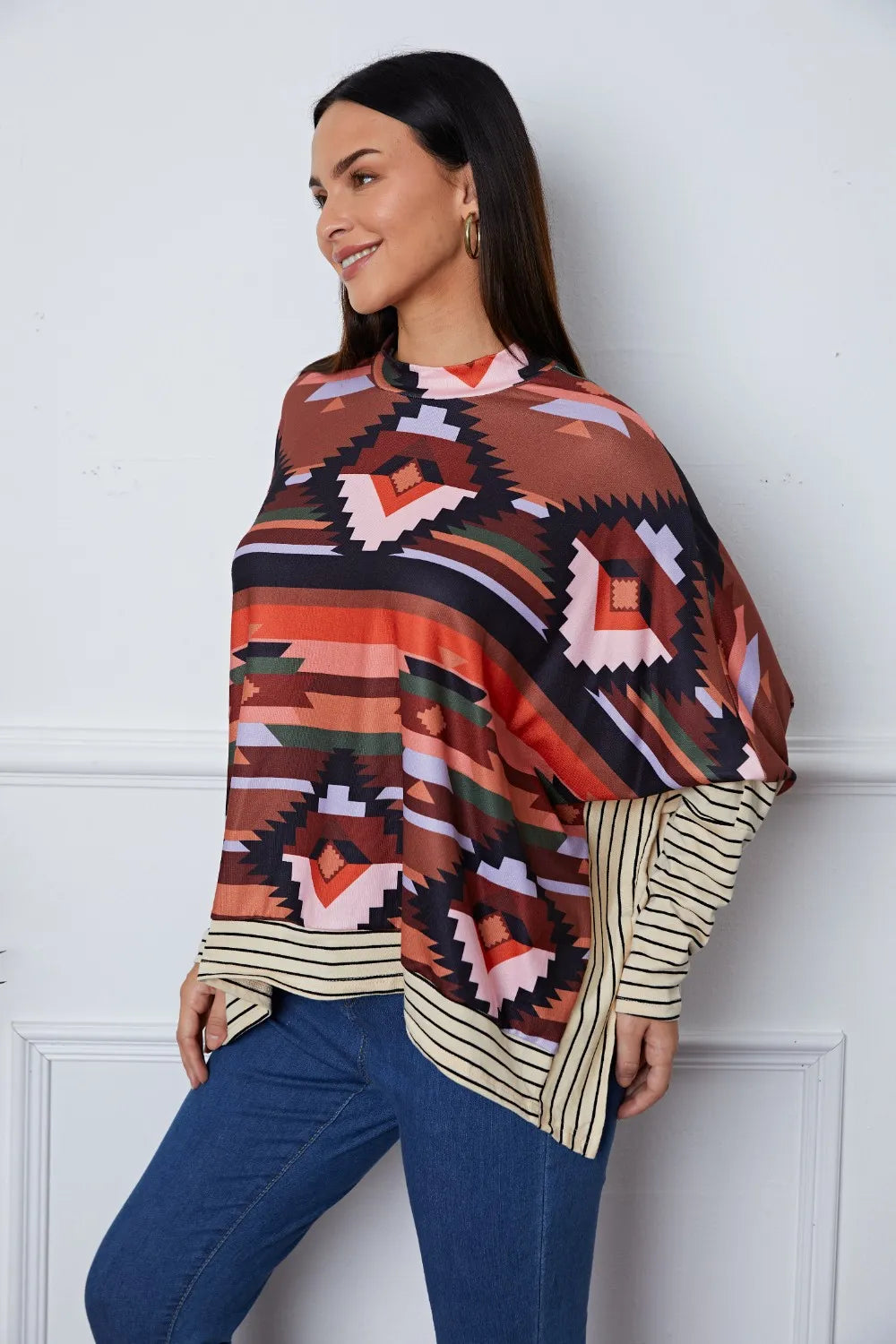 Geometric Striped Splicing Round Neck Blouse – Trendsi | ClozArt