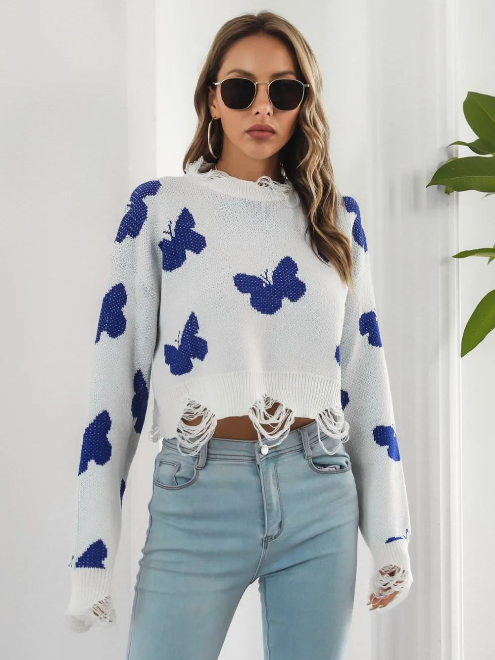 Distressed Butterfly Cropped Sweater – Trendsi | ClozArt