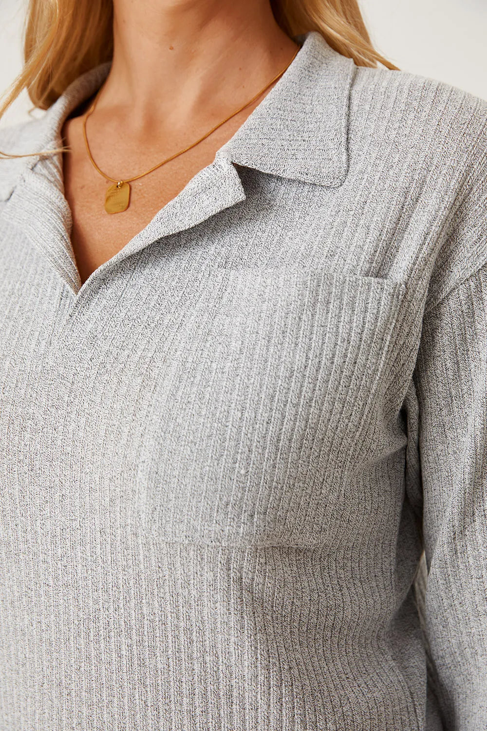 Collared Neck Dropped Shoulder T-Shirt – Trendsi | ClozArt
