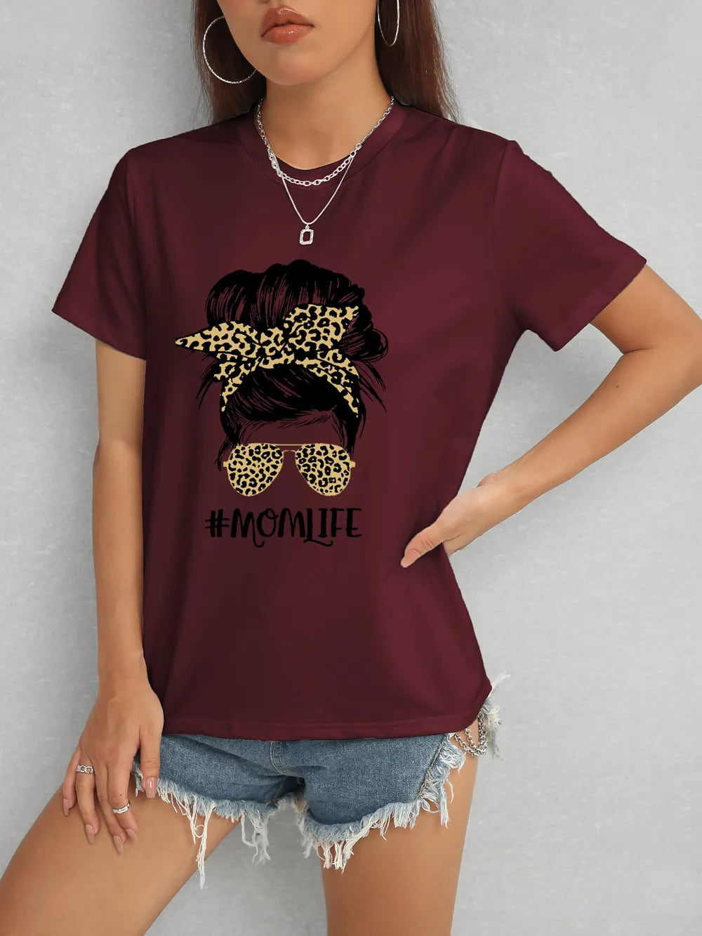 MOMLIFE Round Neck Short Sleeve T-Shirt – Trendsi | ClozArt