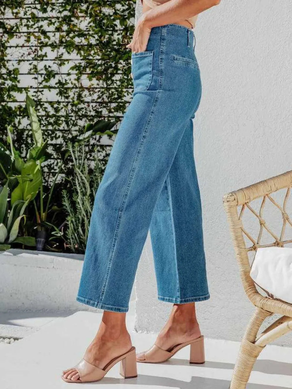 Button Fly Cropped Jeans with Pockets – Trendsi | ClozArt
