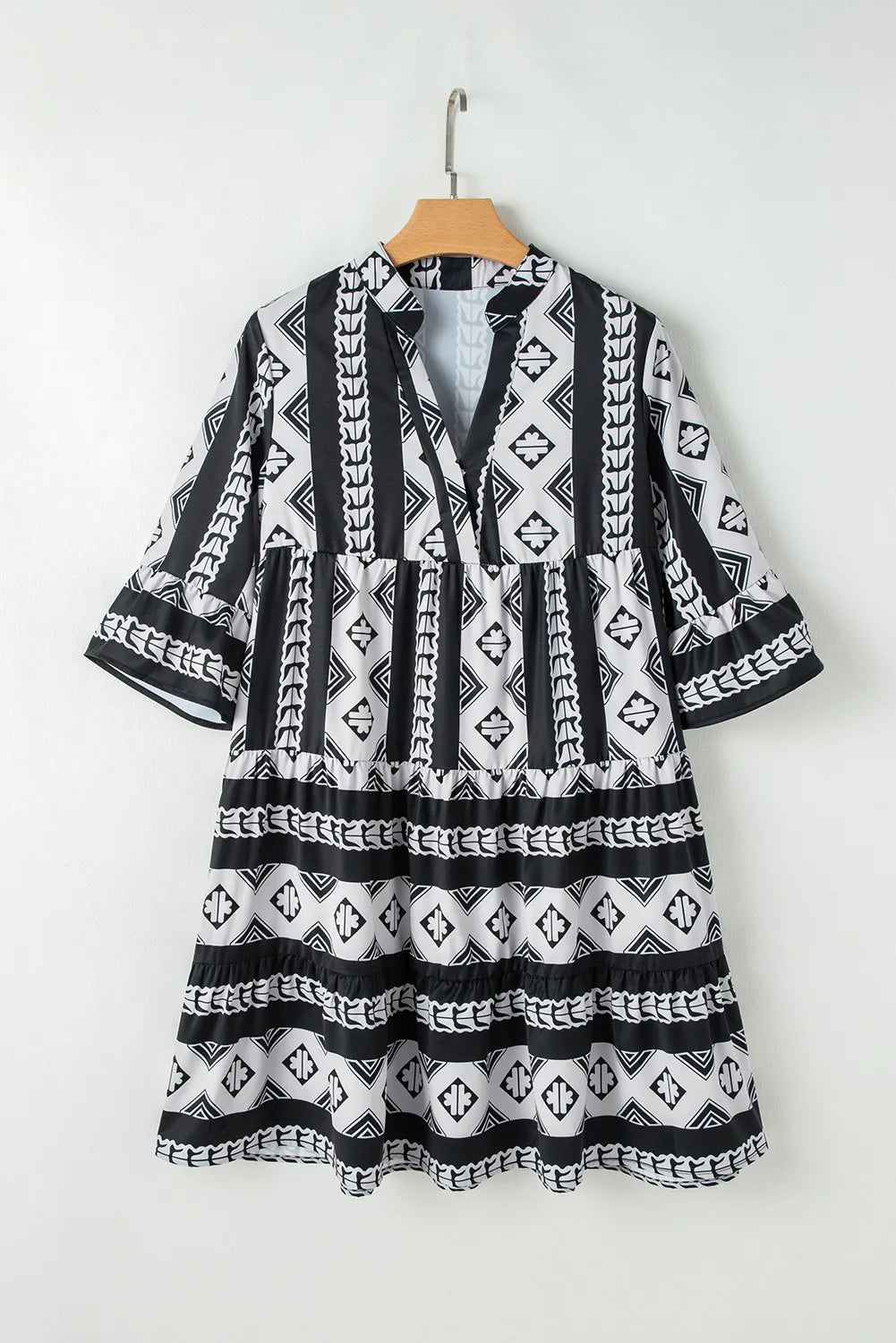 Tiered Printed Notched Half Sleeve Dress – Trendsi | ClozArt