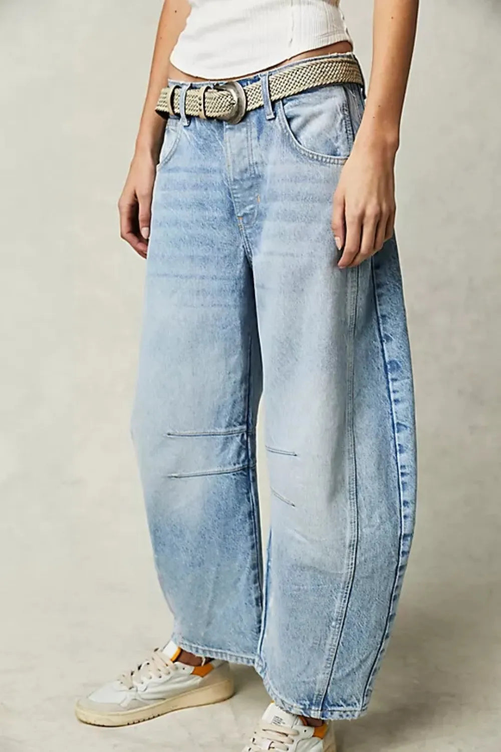 Wide Leg Jeans with Pockets – Trendsi | ClozArt