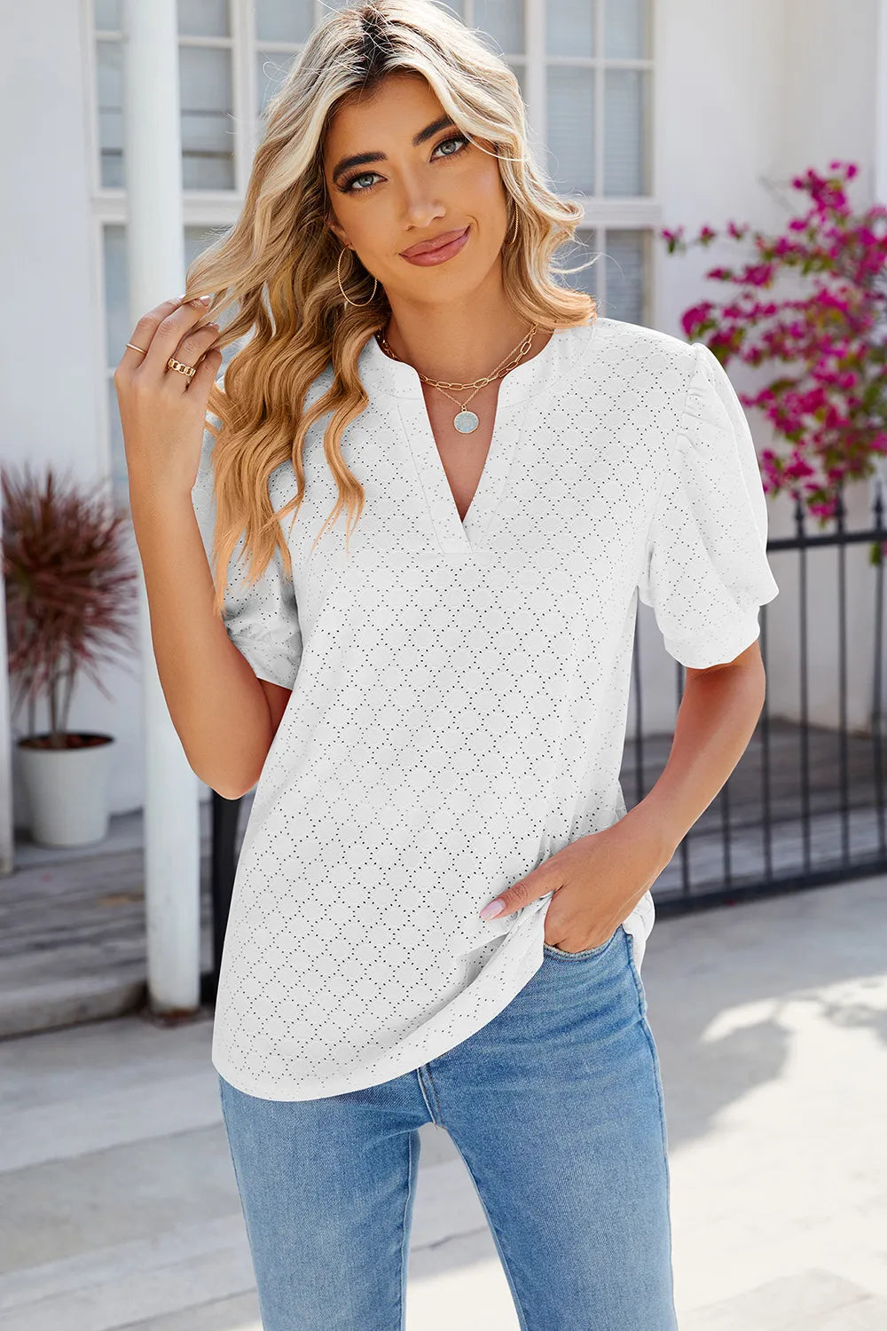 Eyelet Notched Puff Sleeve T-Shirt – Trendsi | ClozArt