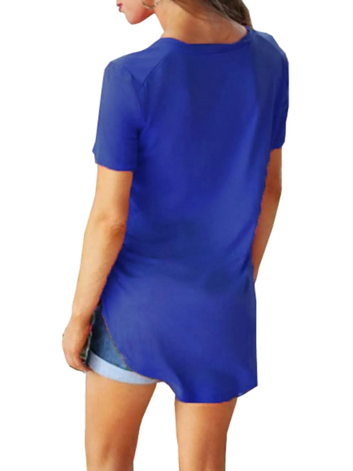 Full Size Solid V-Neck Short Sleeve T-Shirt Plus Size – Trendsi | ClozArt