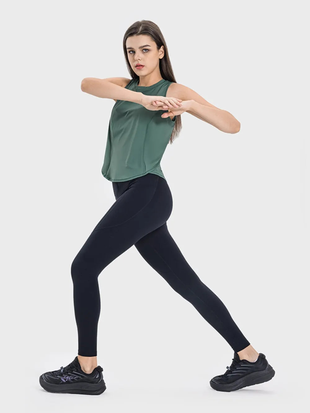 Millennia Round Neck Active Tank – Trendsi | ClozArt