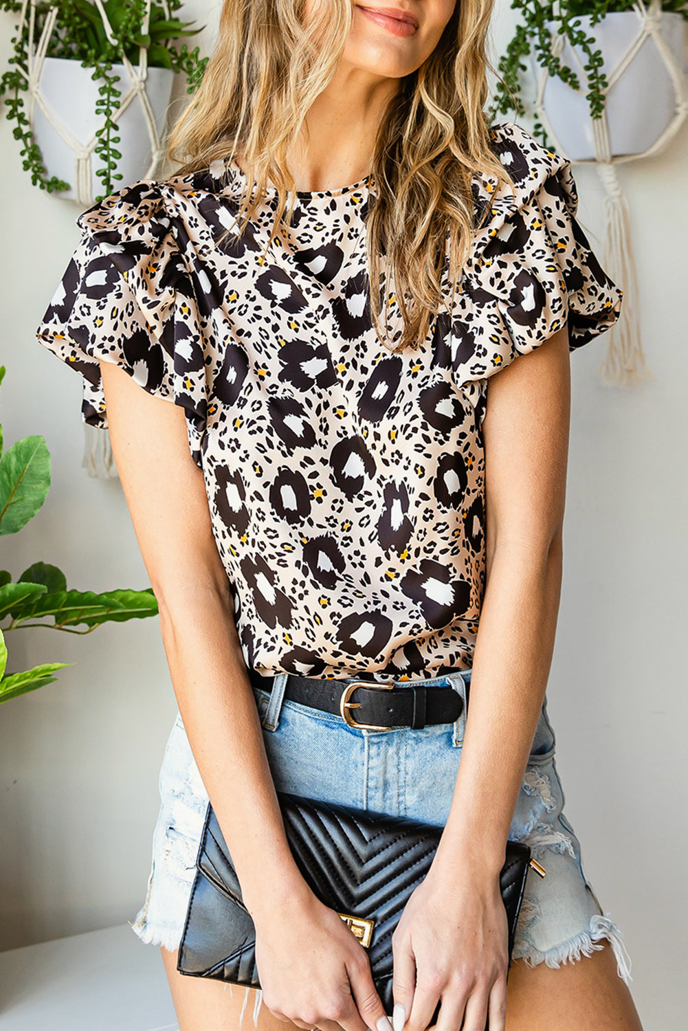 Animal Print Puff Sleeve Round Neck Blouse – Trendsi | ClozArt