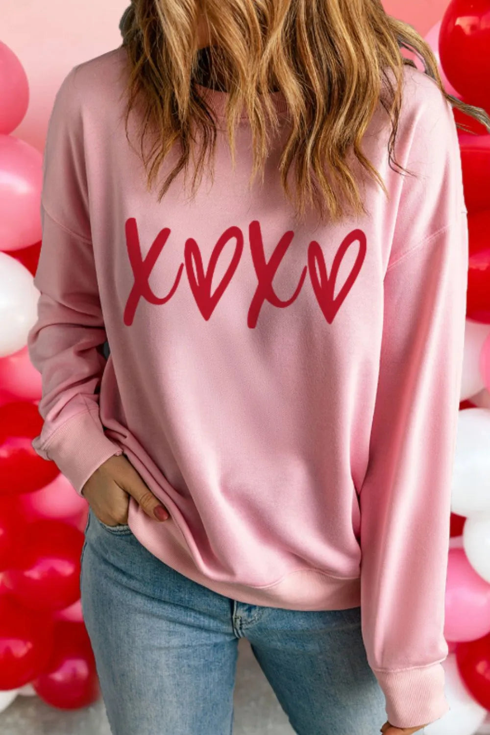Valentine’s Day XOXO Round Neck Drop Shoulder Sweatshirt – Trendsi | ClozArt