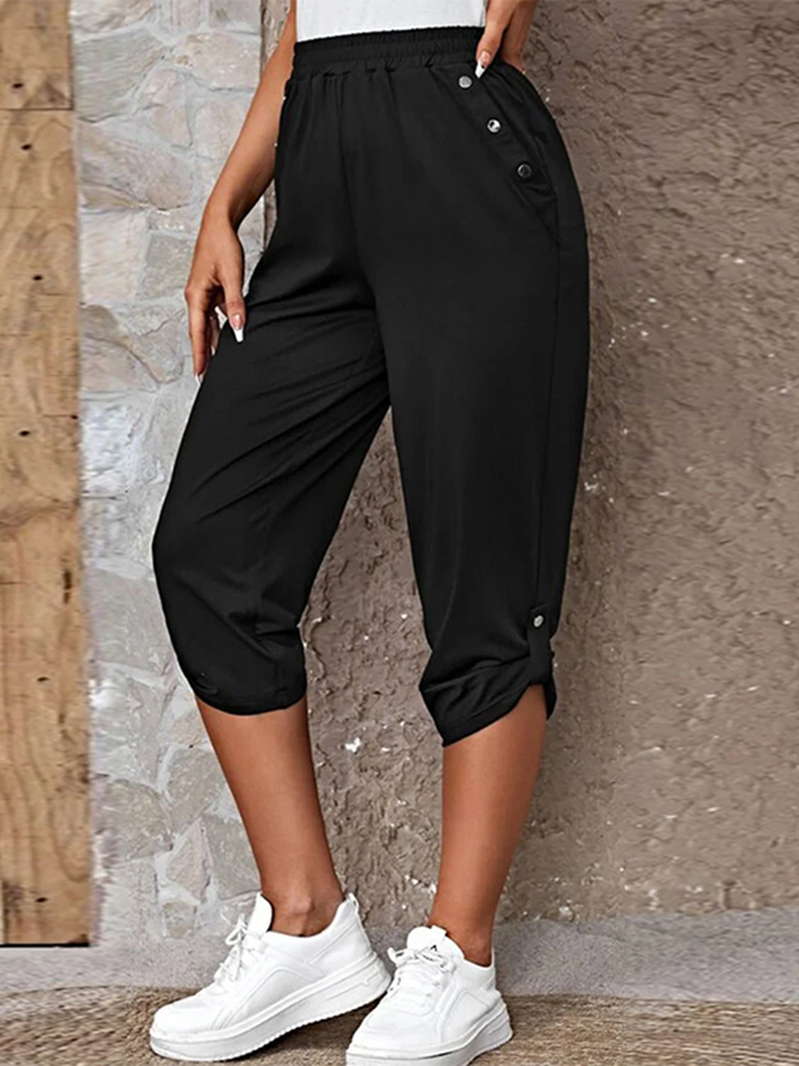 Full Size Roll-Tab Capris Pants – Trendsi | ClozArt