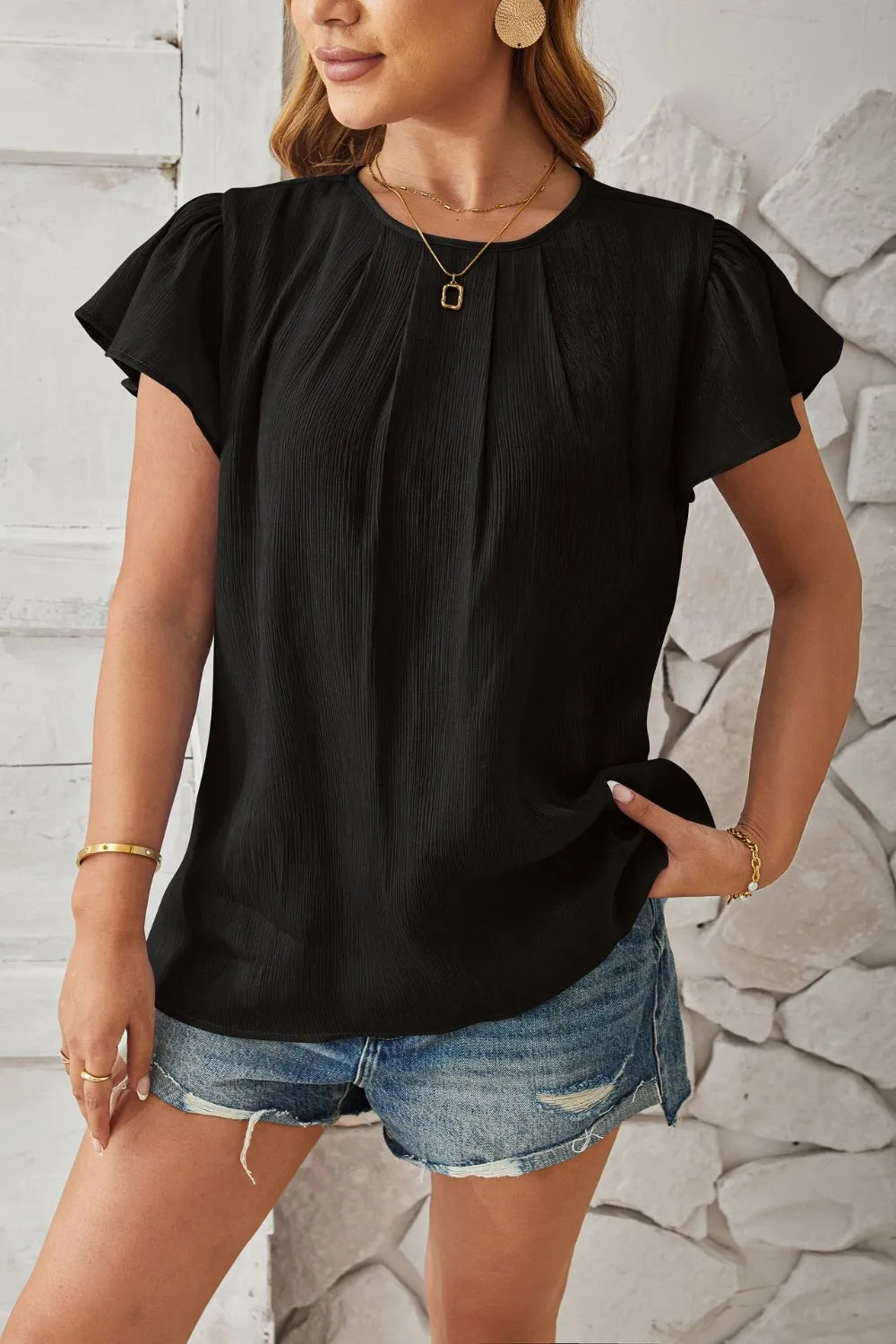 Round Neck Keyhole Cap Sleeve T-Shirt – Trendsi | ClozArt
