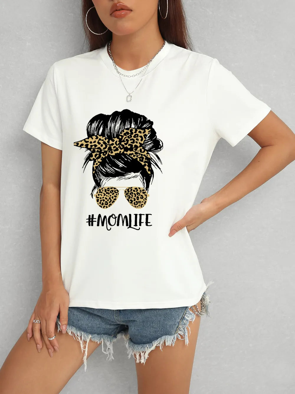 MOMLIFE Round Neck Short Sleeve T-Shirt – Trendsi | ClozArt