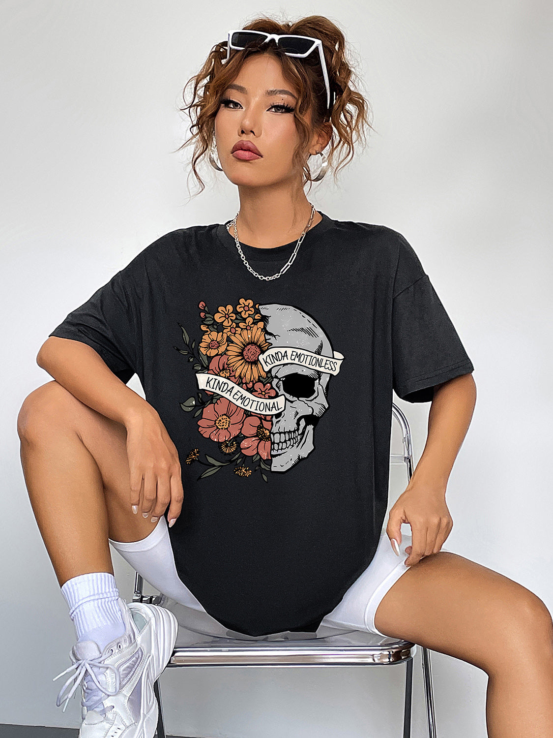 Round Neck Short Sleeve Graphic T-Shirt – Trendsi | ClozArt
