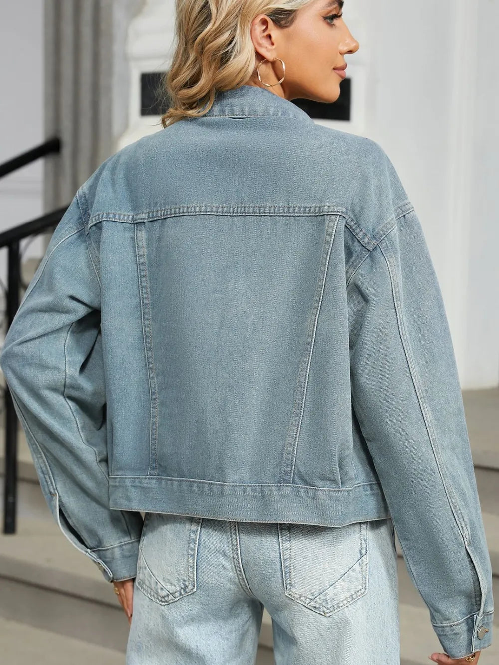Rhinestone & Peal Trim Button Down Long Sleeve Denim Jacket – Trendsi | ClozArt