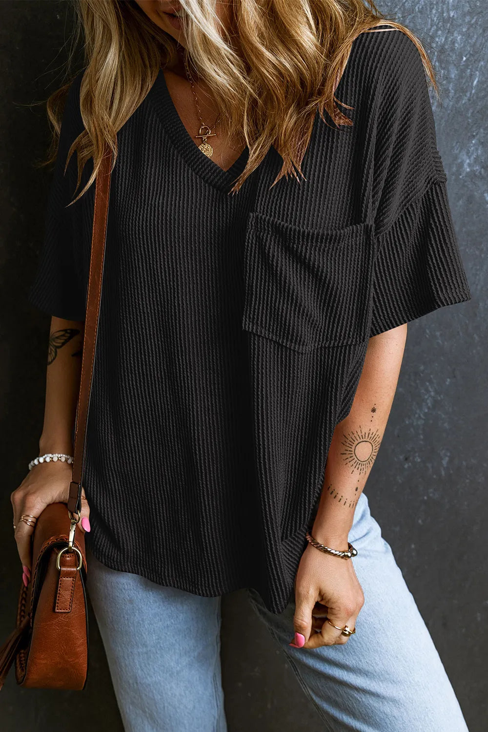 Textured V-Neck Dropped Shoulder T-Shirt – Trendsi | ClozArt