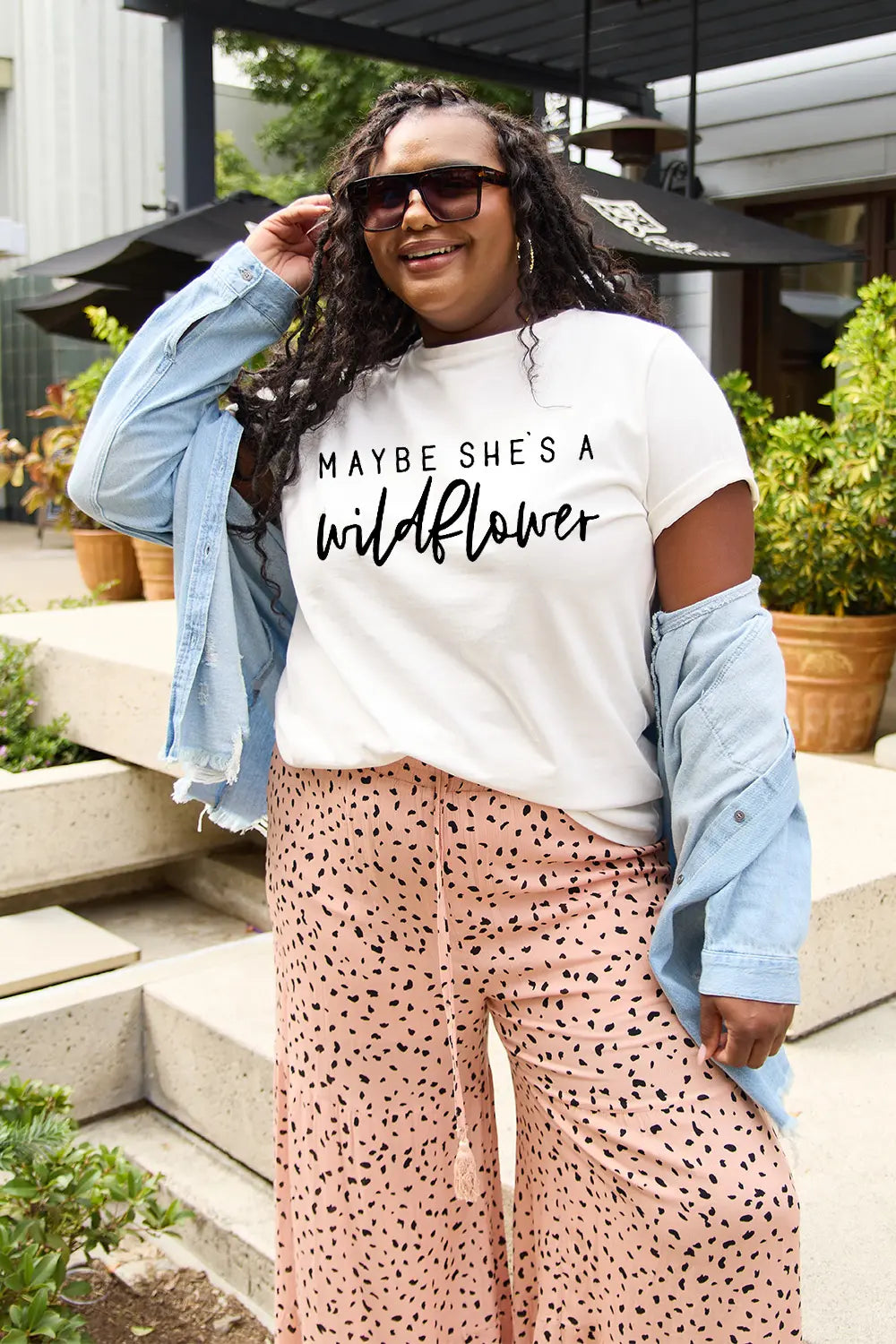 Simply Love Full Size MAYBE SHE'S A WILDFLOWER Short Sleeve T-Shirt – Trendsi | ClozArt